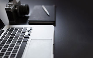 拜仁那场球，连续进攻未果之后场上节奏开始发生变化，直到终场才看清原因